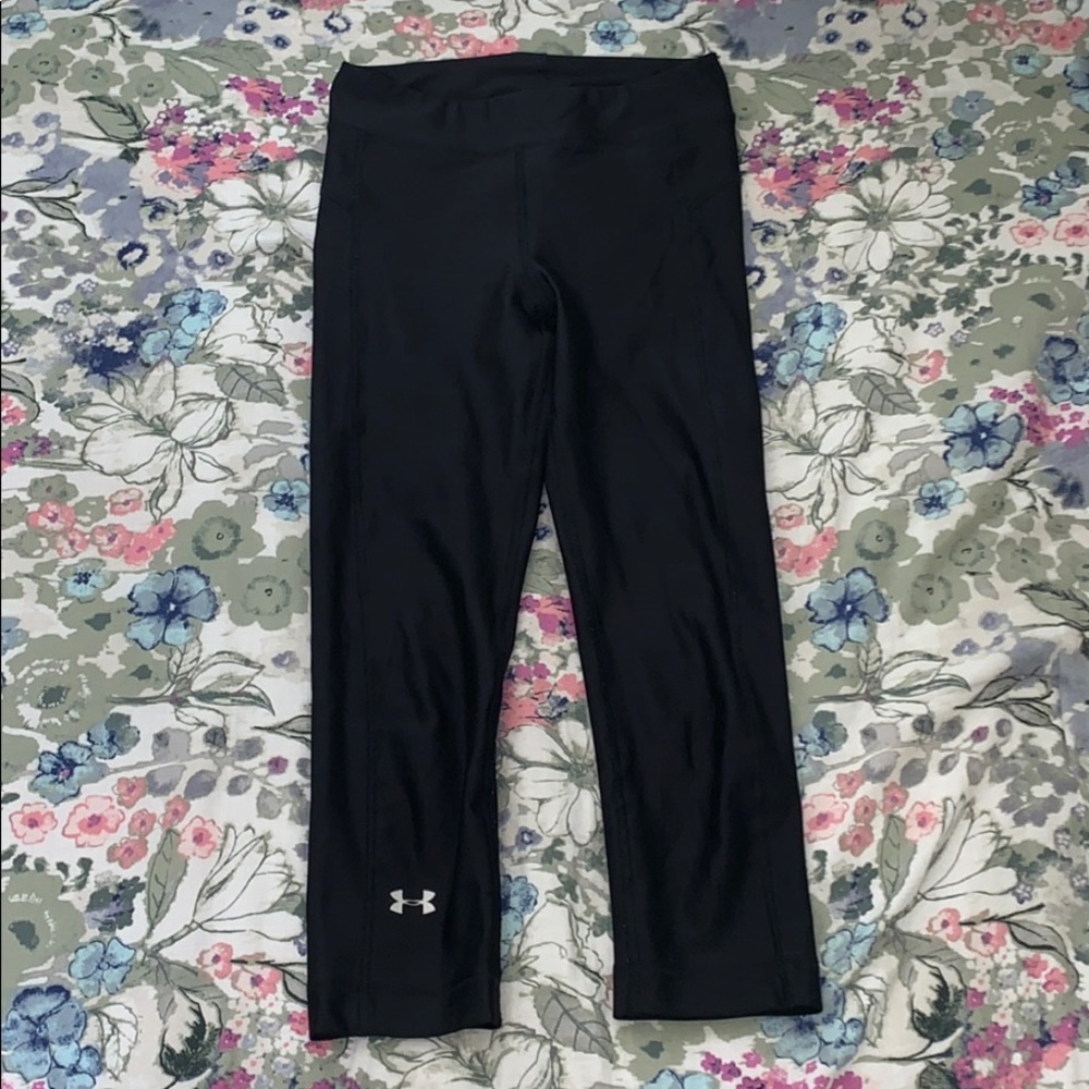 Under Armour HeatGear Mid-Rise Capri Leggings